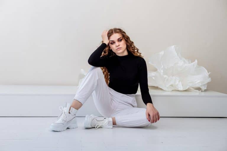 baskets blanches choisir et styliser