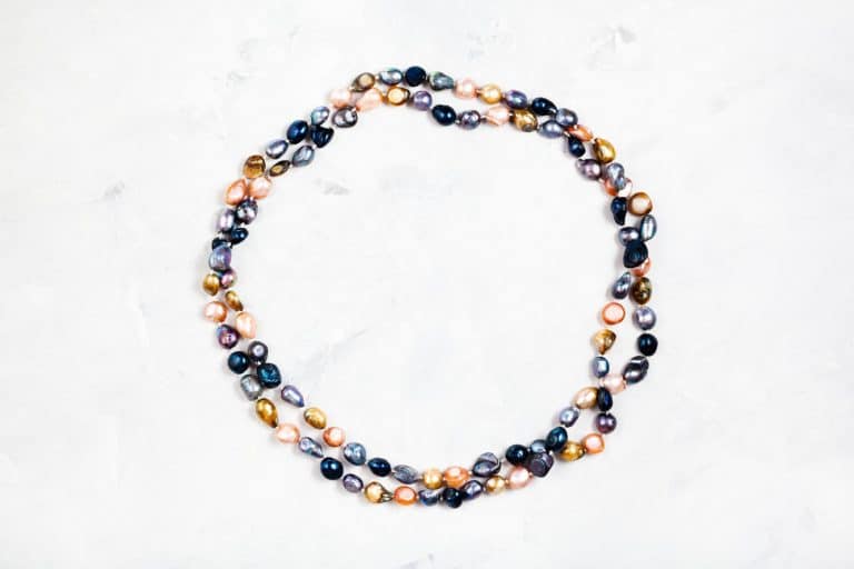 collier de pierres semi precieuses colorees