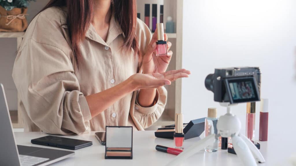 avantages cours maquillage en ligne