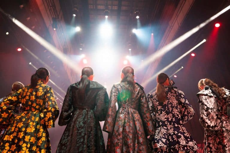 defile paris fashion week 2022