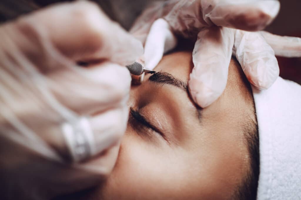 effacement microblading une semaine