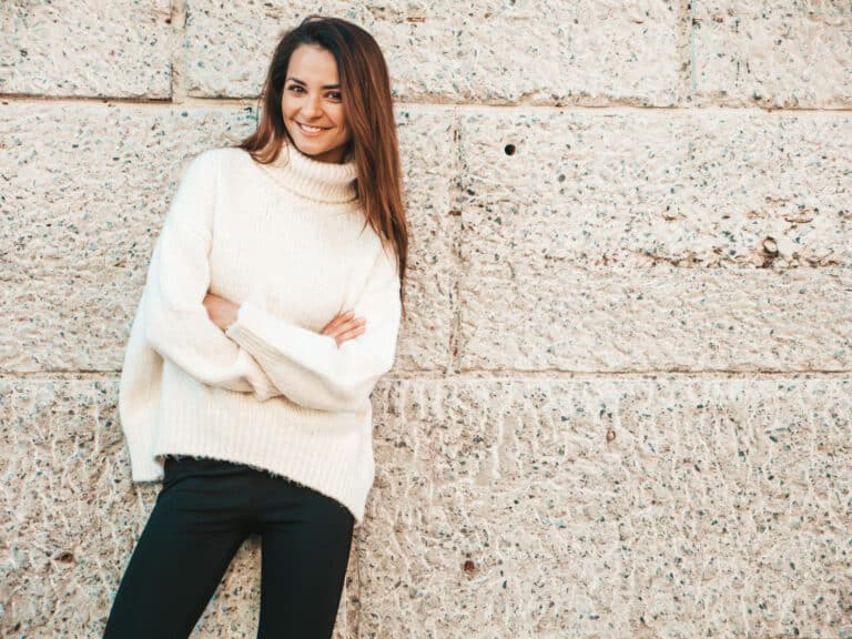 Pull femme : modèle de pull à tricoter gratuit avec explications détaillées